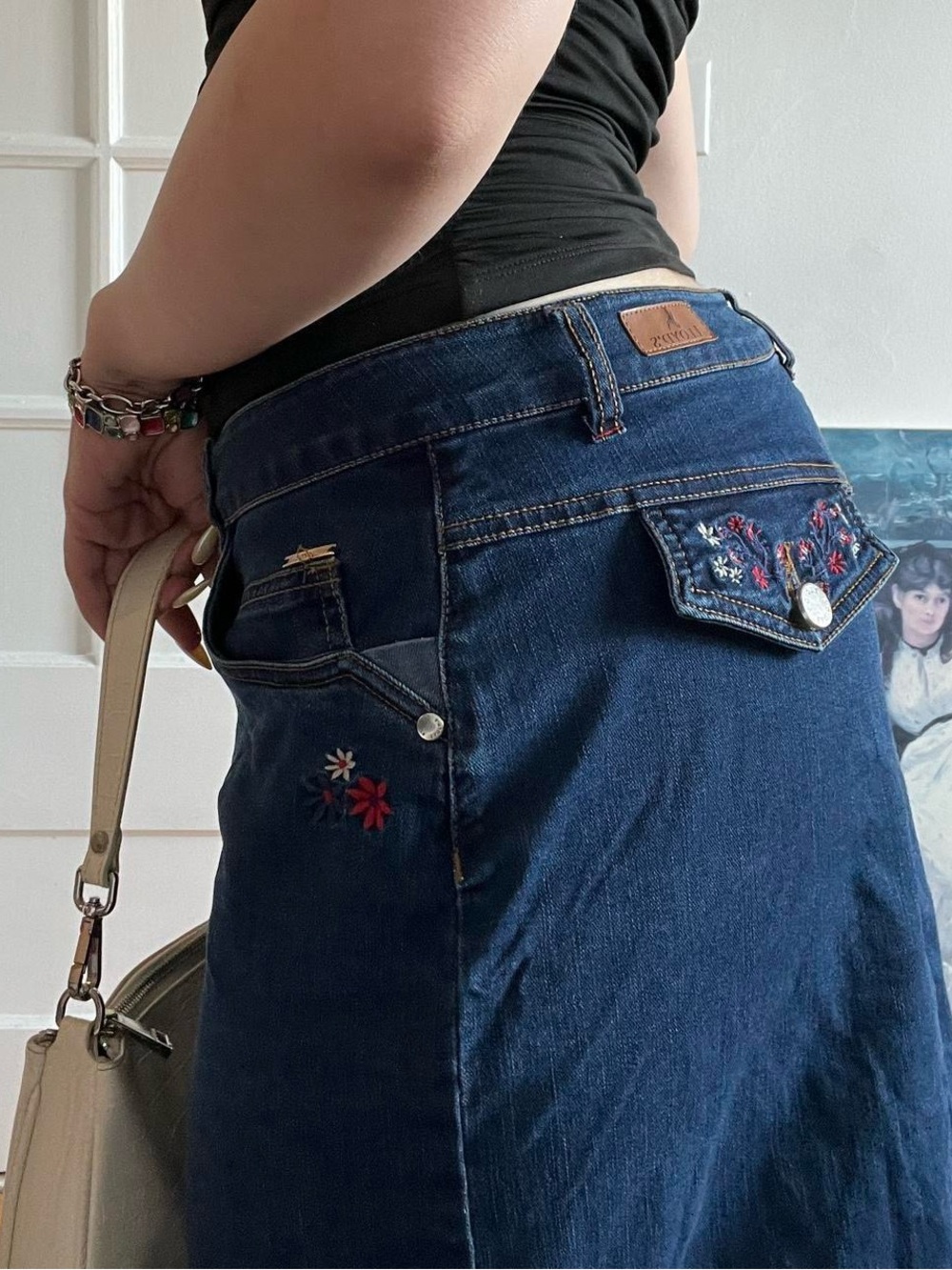 Size 42 Embroidered Jean Skirt